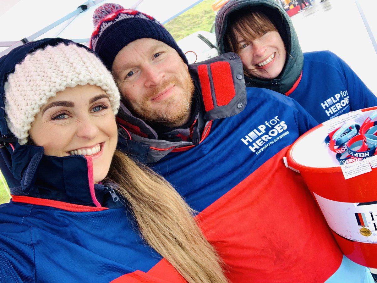 H4HTinHut's tweet photo. And that’s a wrap! Thank you to all our wonderful Volunteers for lining the streets of Yorkshire, supporting @HelpforHeroes, you really are a #ForceForGood 💙💛 https://t.co/hSS4NJOMmX