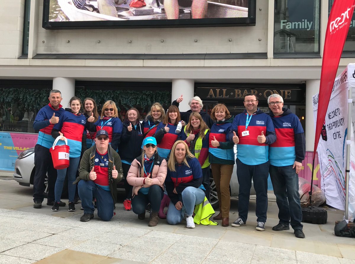H4HTinHut's tweet photo. And that’s a wrap! Thank you to all our wonderful Volunteers for lining the streets of Yorkshire, supporting @HelpforHeroes, you really are a #ForceForGood 💙💛 https://t.co/hSS4NJOMmX