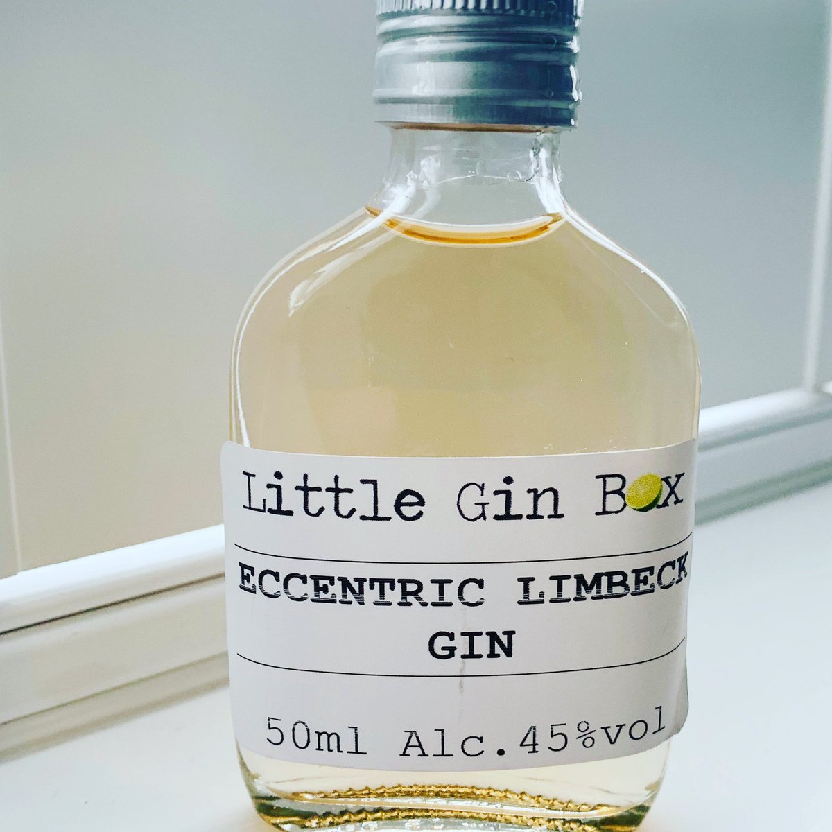 Natalie Blake (@natsieblake) on Twitter photo Day 6: Miniature
Don’t usually do miniatures, but I can appreciate they are a good idea to sample gin without splashing out on a full size bottle <a href="/littleginbox/">Little Gin Box</a>
#GinADayMay #NewWesternStyleGin Day 6: Miniature
Don’t usually do miniatures, but I can appreciate they are a good idea to sample gin without splashing out on a full size bottle <a href="/littleginbox/">Little Gin Box</a>
#GinADayMay #NewWesternStyleGin