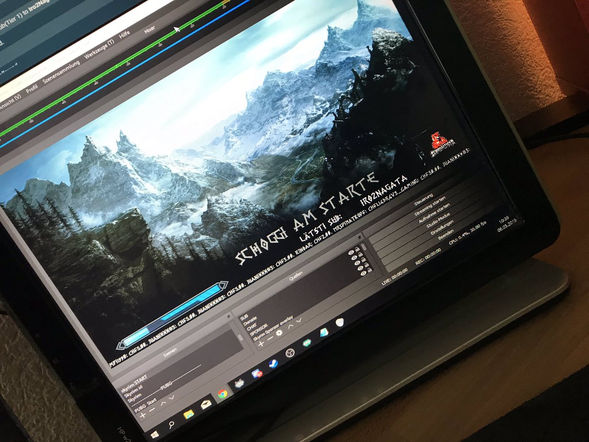 Jetz Live mit ...❤️🧙🏻‍♂️🗡🛡🔮🏺🧪
#TheElderScrollsVSkyrimSpecialEdition 
chumm dini Schoggi do cho ässe oder trinke 🍫🥛🐯 
twitch.tv/schoggitiger