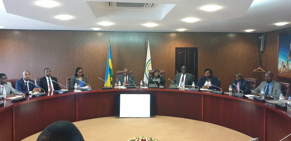 CentralBankRw's tweet photo. Happening Now: Governor @rwangombwajRW convenes a presser to announce the decision taken following the Monetary Policy Committee Meeting #MPC2019 https://t.co/Tmr7BnYZOP