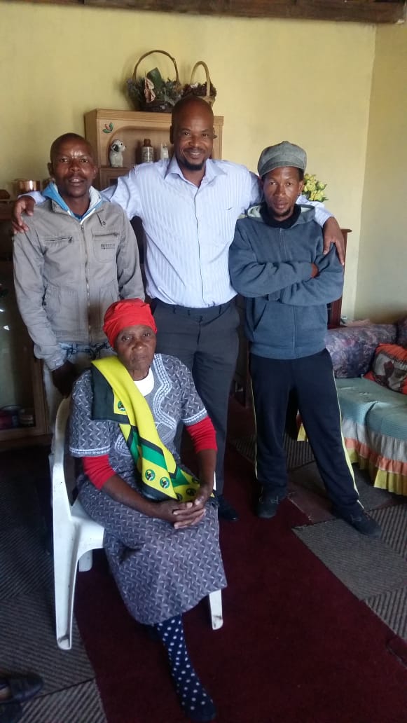 Rakgadi wa Relebogile Mofokeng tweet media