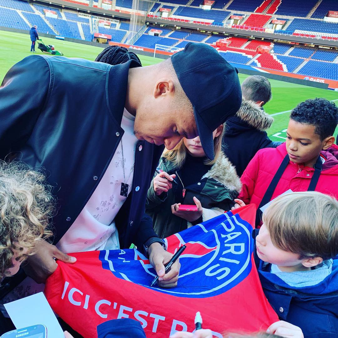 Au Tableau ! tweet media