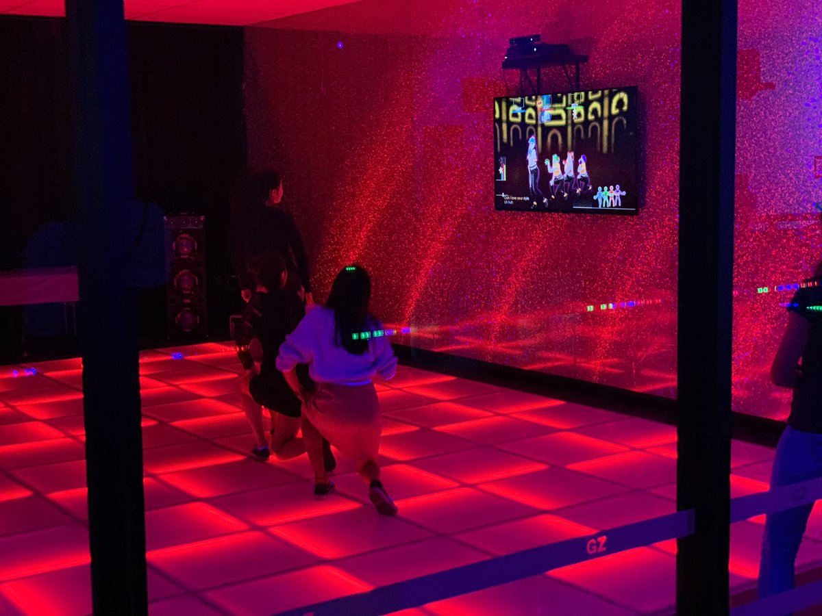 Check out those moves!