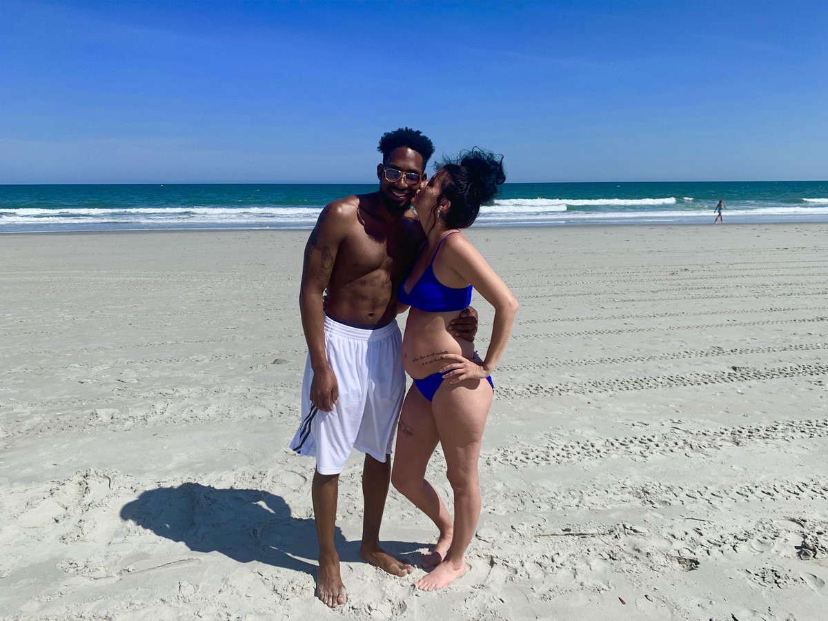 xo__ap's tweet photo. Had so much fun laying out on the beach &amp; exploring all weekend with my handsome man ☺️💕 https://t.co/0W5O8Fzs3O
