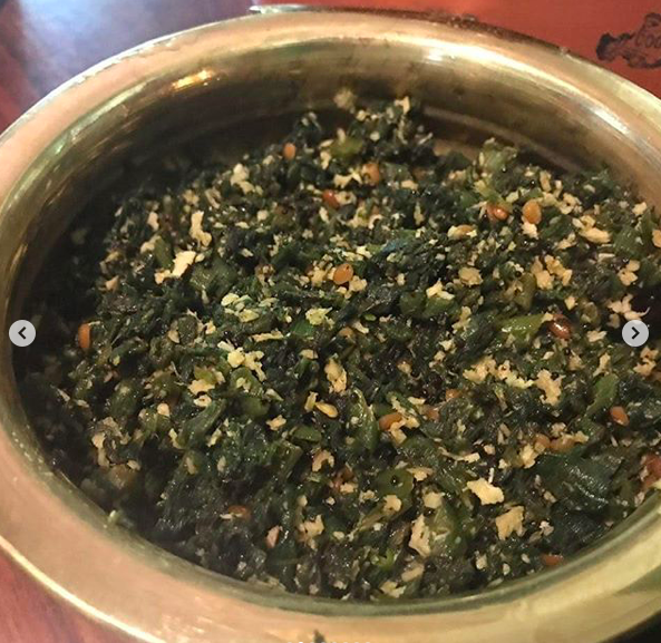 AAnubhava's tweet photo. The art of slow cooking!
#authentic #homegrownfood #firewoodoven #homecooked #keralacuisine https://t.co/jLKFIsR1kK