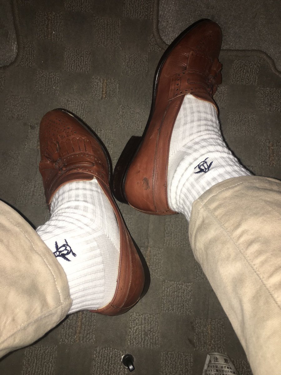 カズマ on Twitter "タッセルローファーにマンシングの白ソックス。The tassel loafers with white