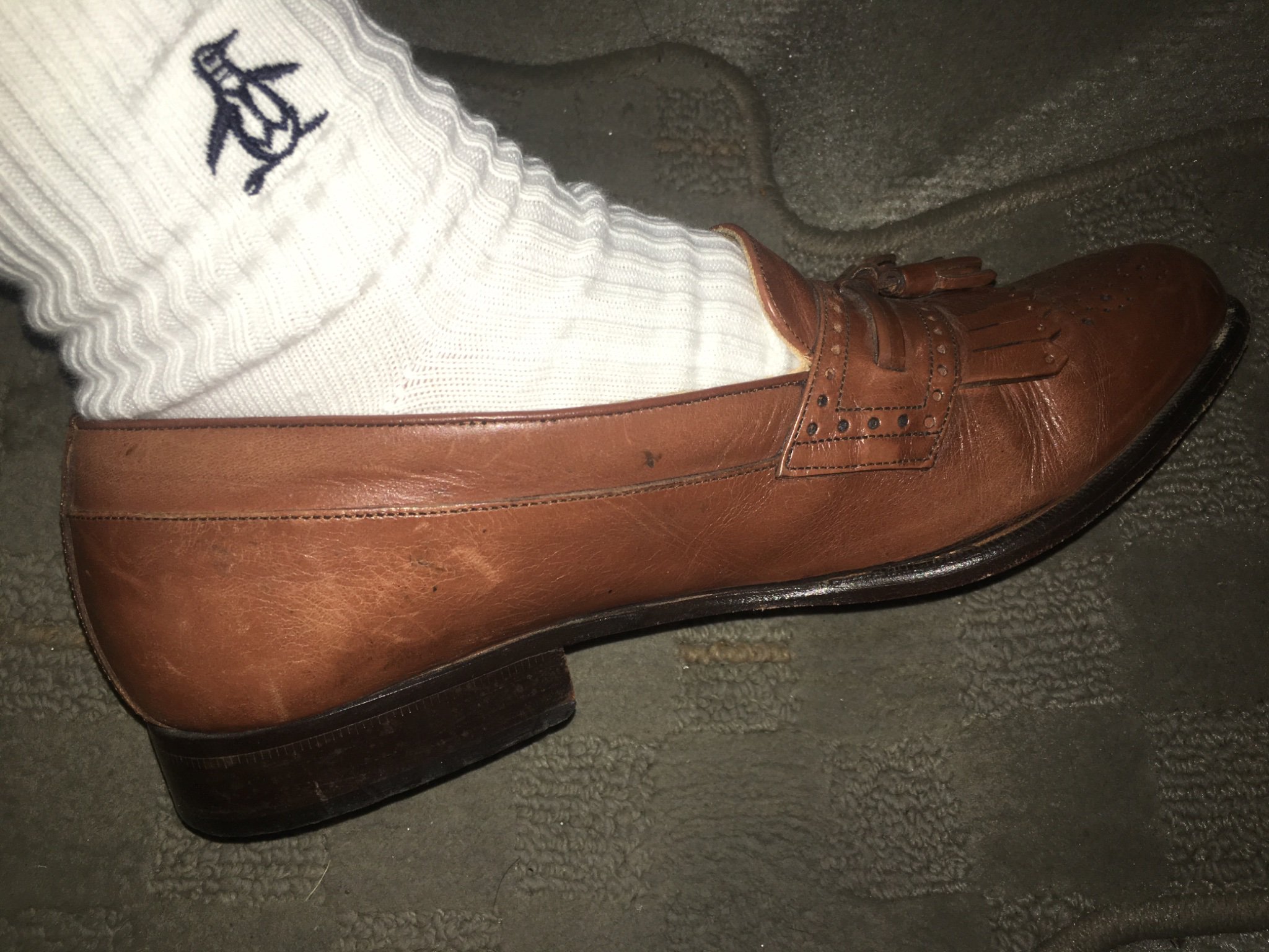 カズマ on Twitter "タッセルローファーにマンシングの白ソックス。The tassel loafers with white