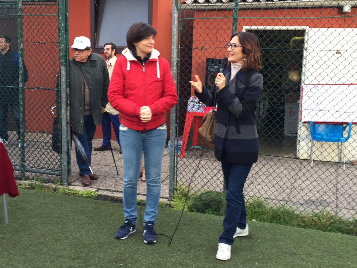 comilara's tweet photo. Abbiamo dato il calcio d'inizio alla campagna elettorale con @msgelmini @ApreaValentina @GiusyVersace @GiulioGallera @matteoperegodic @fabridepasquale @CarloBagnasco @angelopalumbo78 @FedericoRomani #DamianoBormolini #RobertaPaparatto #AmirAtrous e tanti altri #iostoconlItalia🇮🇹 https://t.co/sLQaGATW32