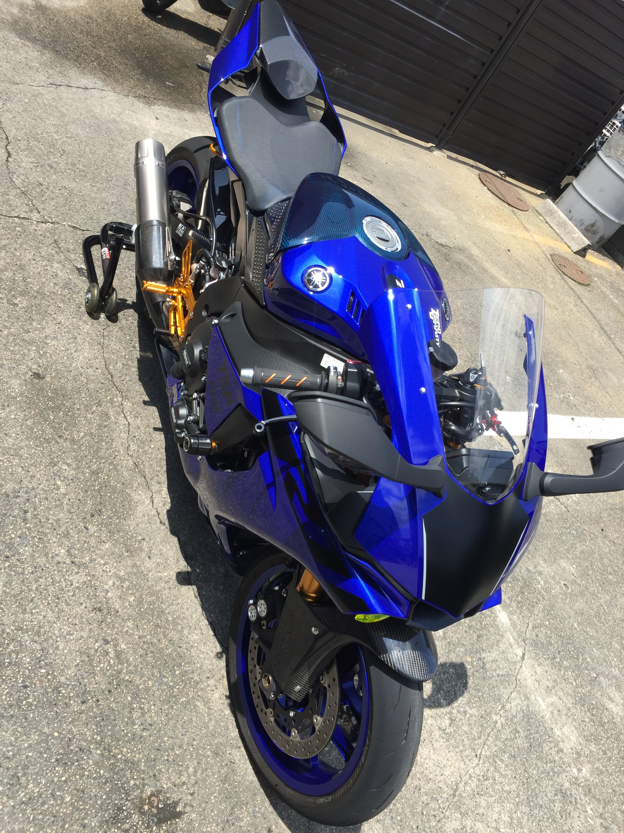 YZF-R1,R6用FULLSIXシングルシートカウル