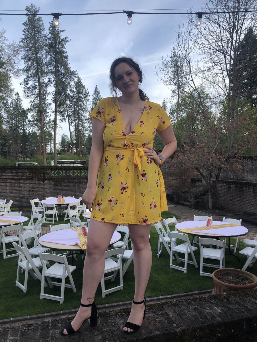 Cass🌼 tweet media