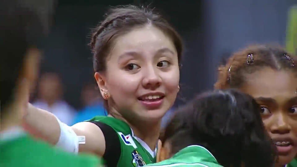 notdeschengs's tweet photo. I’ll miss you so much. Love you @itsmedescheng 🥺💜 

#ThankYouCapCheng https://t.co/eTlxUMXxUJ