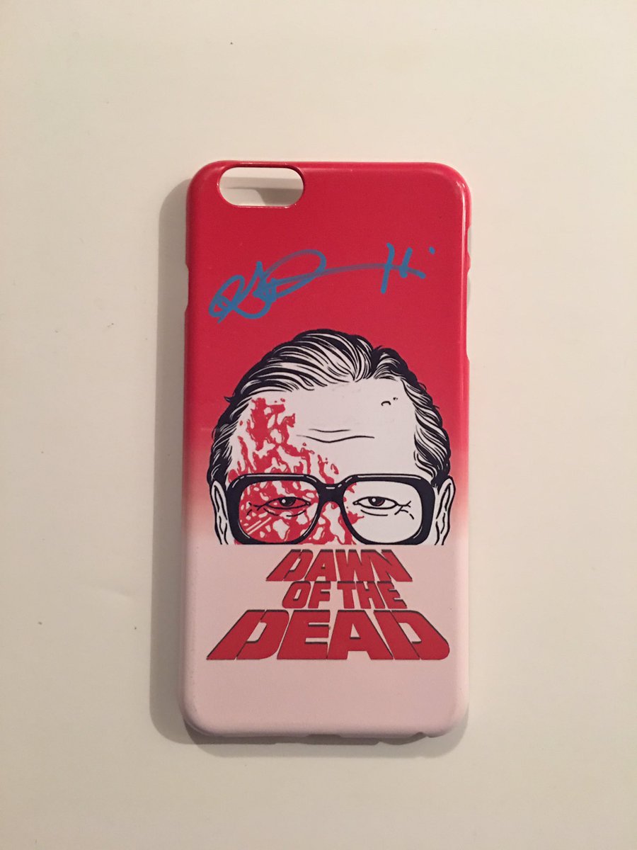 And last but not least I had the master artist Ghoulish Gary Pullin sign my custom phone case, the man who created this iconic image of The Zombie Godfather George A. Romero! Thanks Gary! <a href="/ghoulishgary/">Gary Pullin</a> #ghoulishgary #GeorgeARomero #DawnoftheDead #texastcustoms #toddjara