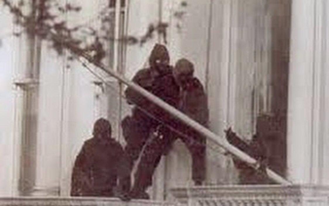 jamesdeeganMC's tweet photo. As we woke up on the morning of 6th May 1980, we understood one thing.

Terrorists have two choices in the UK. 

“They face the special projects team of the SAS or the judicial system” Margaret Thatcher 

Pretty clear message.

What happened? 

#istandwithsoldierF #opnimrod https://t.co/HiGXnArWR6