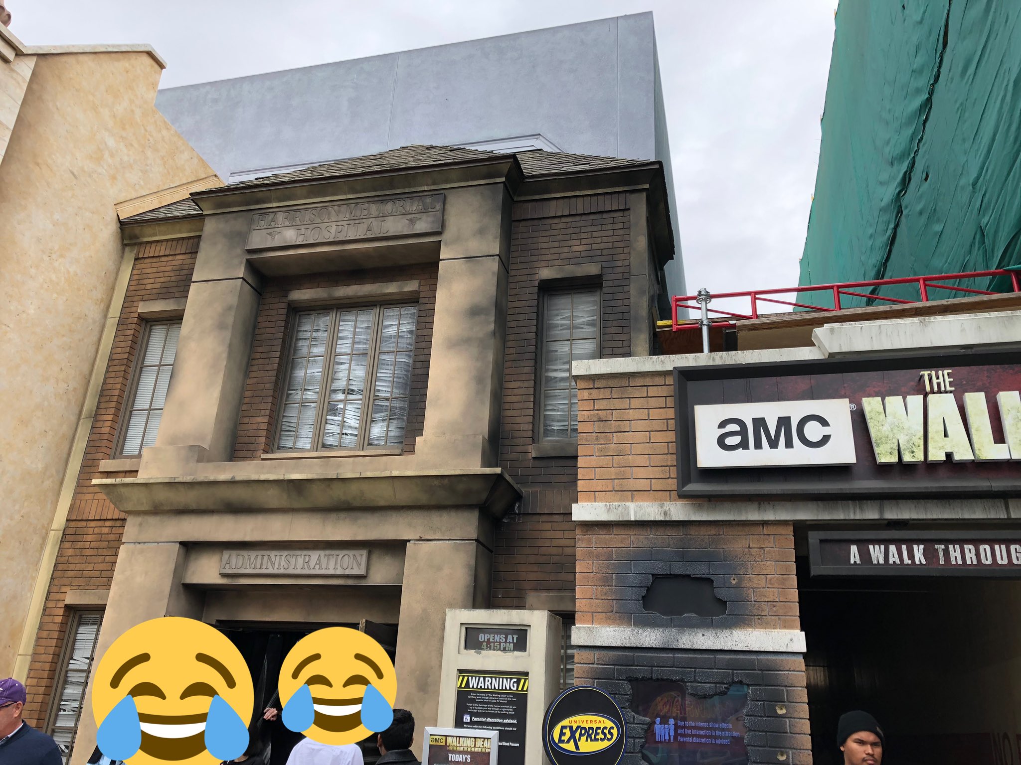 تويتر メシと映画のk 佐藤 على تويتر Usjでクローズになったe T やｂｔｔｆのライド Usjではバリバリ現役のターミネーターやバックドラフトのアトラクションまでクローズになってたのにはビックリ また ジュラシックパークのライドは ワールドの内容を踏まえた