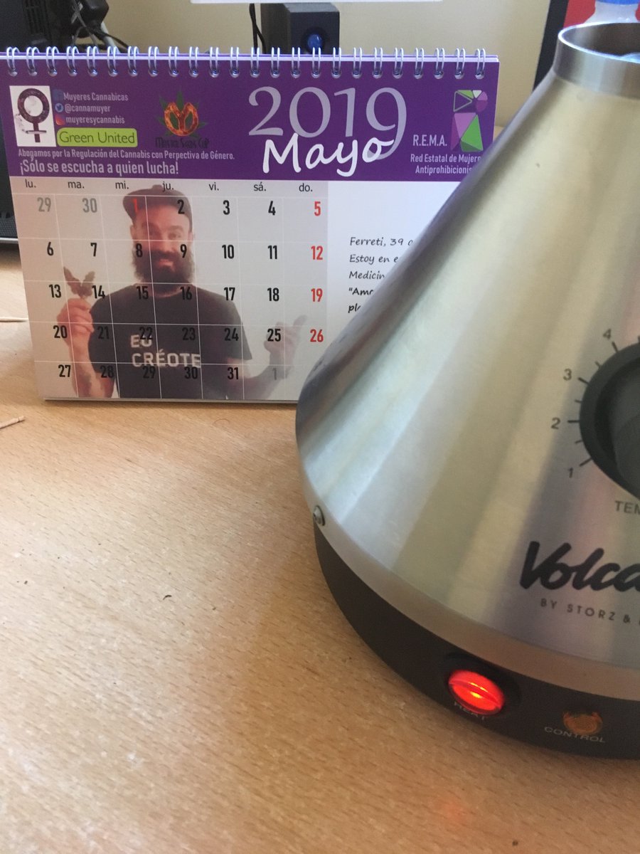RevistaYerba's tweet photo. Ya tenemos el calendario de @cannamuyer #CANNAMAN2019 empezamos vaporizando la semana https://t.co/kigkZiptmB