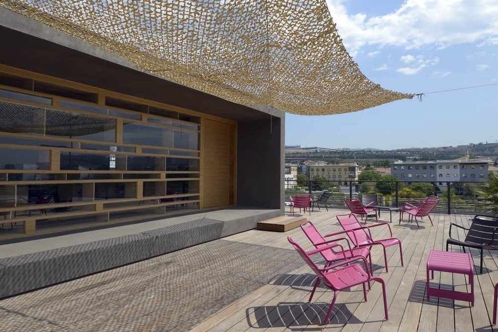 envirobatBDM's tweet photo. PopUp House, des Aixois inventent la maison écolo et recyclable en kit https://t.co/1hEcUuvNC6 https://t.co/XcHkdZMPOl