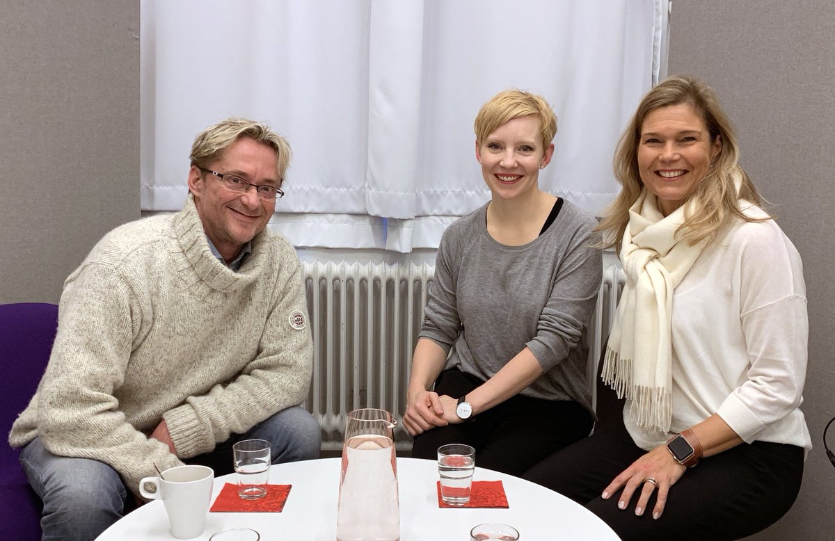 "Tämän päivän maailmassa ei ole enää varaa sille, että yritykset sanovat tekevänsä jotakin ja tekevät oikeasti jotakin muuta," –<a href="/sarilainen/">Sari Kola</a>. #ValoisaTulevaisuus 2. kauden aloitusjaksossa käsitellään tulevaisuuden johtamista ja työntekijöiden hyvinvointia. bit.ly/2ZRung8
