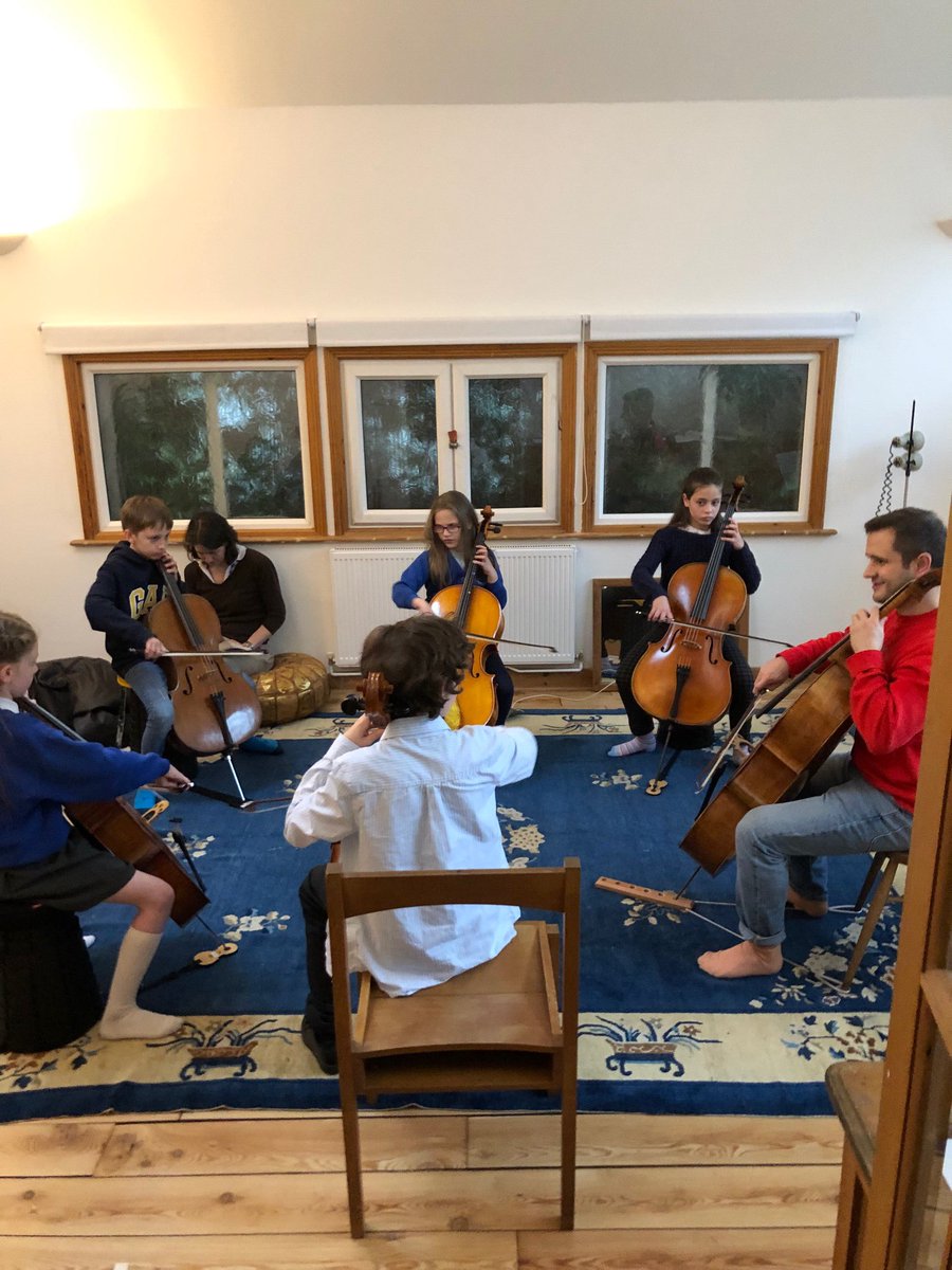 TheCelloCorner's tweet photo. Our new location for group lessons for our shrunk group- intimate and a lovely atmosphere. Thank you George for providing such convenient and perfect venue!
#group #cello #venue #studio #perfectatmosphere https://t.co/DCImtQRZDx