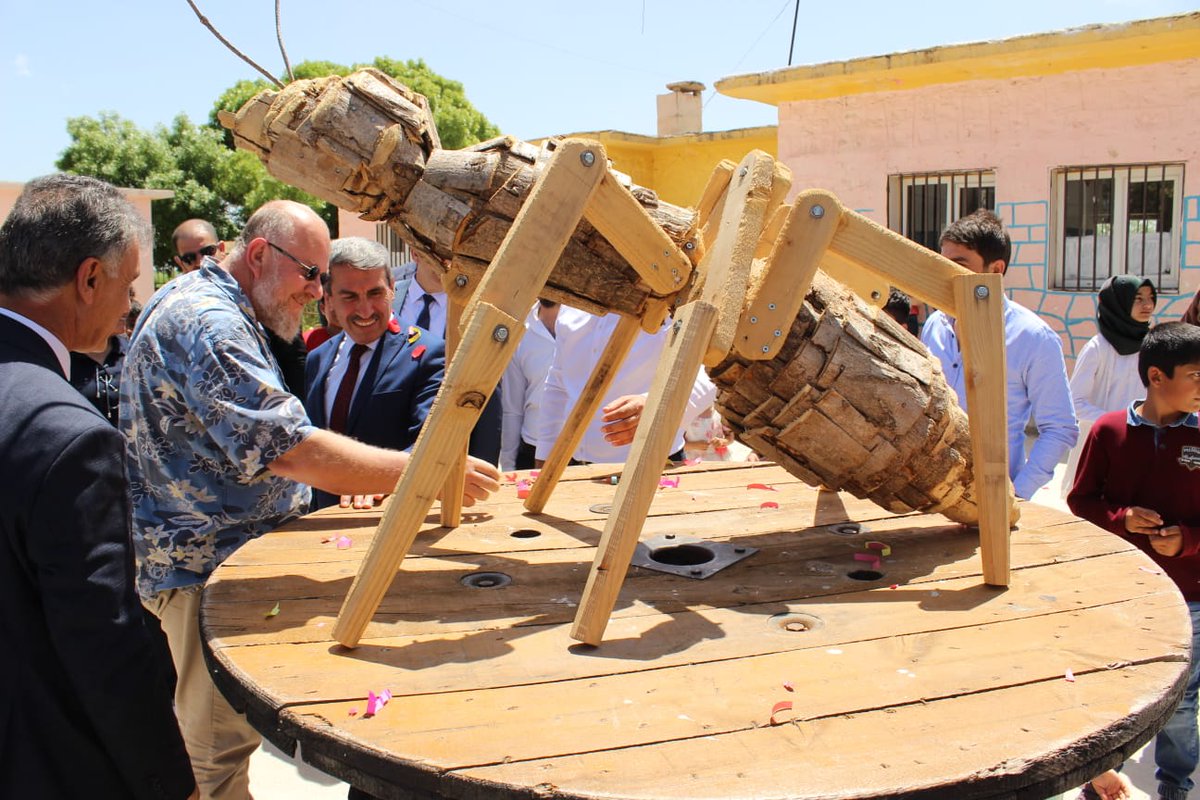 Yıl sonu sergimiz ,masal evi kütüphanemiz ve çalışkan karınca eserimizin açılış töreni.
<a href="/mardinilmem/">Mardin İl Millî Eğitim Müdürlüğü</a> @kiziltepemem @sakin4747 <a href="/77muratdogan/">MURAT DOĞAN</a> <a href="/yakup1219/">Yakup SARI</a> <a href="/ziyaselcuk/">Ziya Selçuk</a> <a href="/tcmeb/">Millî Eğitim Bakanlığı</a>