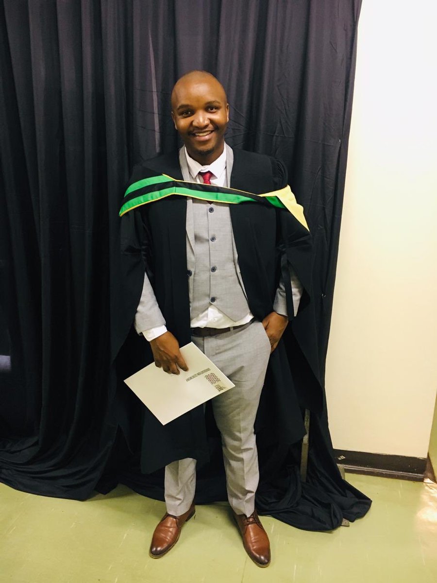 PrinceMnangweJR's tweet image. #dutgrad19