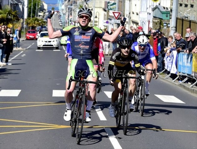 🇫🇷 #GPMichelLair 

1 🇫🇷 <a href="/thibvalognes/">Thibault Valognes</a>
2 🇫🇷 B. Thebault
3 🇫🇷 A. Pierre
4 🇫🇷 V. Carli
5 🇫🇷 A. Lesellier
6 🇫🇷 R. Cueff
7 🇫🇷 <a href="/wild_damian/">Damian Wild</a>
8 🇫🇷 B. Renault
9 🇫🇷 A. Ansard
10 🇧🇾 Y. Shpakouski
11 🇫🇷 <a href="/CyrillePatoux/">Patoux cyrille</a>
12 🇫🇷 J. Le Huitouze 

Congrats!😀👏 

#cycling