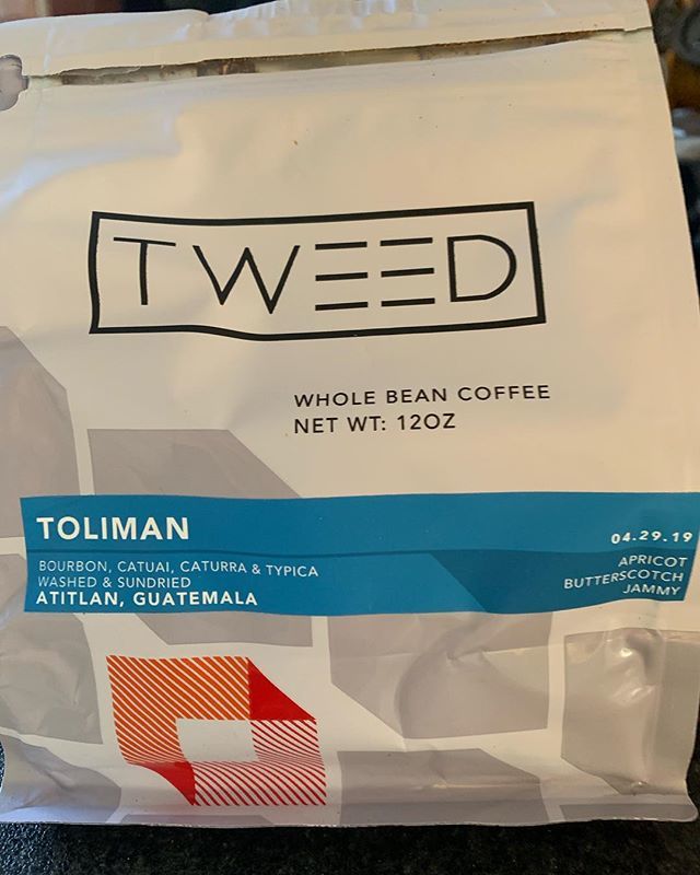 johnpeavoy's tweet image. Can not wait to try this bad boy from @tweedcoffee today! Picked up in the original @houndstoothcoffee Austin on Saturday. #freshlyground #madeintexas #texas #coffee #guatemala