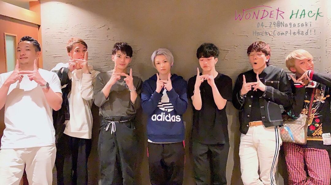 meme_hono325's tweet photo. 〜WONDERHACK 幕張〜
5/11 5/12 2days現地してくれる人いないかな〜
えーパンダスマホリング、ハンドタオル、チャームなどなどプレゼントも考えてます^ ^朝から現地にいるので、是非現地してくれる方リプ下さい^ ^
#ShutaSueyoshi
#WONDERHACK
#WONDERHACK幕張
#SSLOVER https://t.co/DEJBZQQwJd