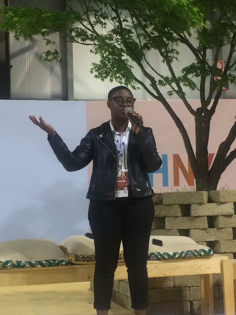 SEEDSandCHIPS's tweet photo. .@topeomotolani is here now @/ #FIHNK ‘s pop up, expressing her desire to see a renewed Africa, an Africa where people don’t want to leave, but a country when the future is bright! https://t.co/4F0sh6LyLr