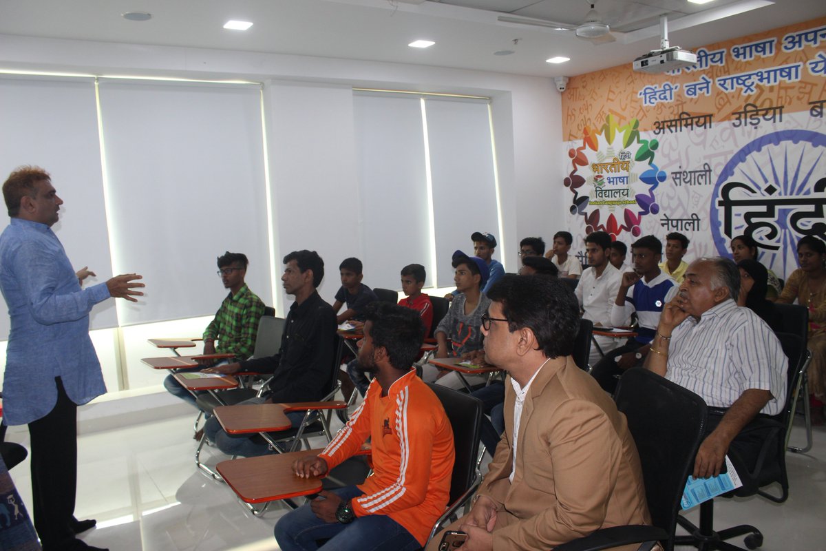gdigiworld's tweet photo. #likeforfollow #follow #join
G Digi World started Certificate Course in Digital Literacy.
For more details
Call/ WhatsApp : 9920788990 / 9322307908
Visit - https://t.co/5gaf8SmRVe
#gdigiworld https://t.co/RBrCjoKa6H