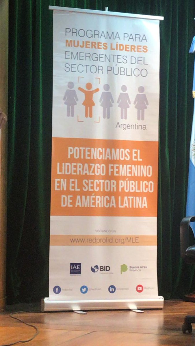 helena_estrada's tweet photo. Con el objetivo de fortalecer el liderazgo femenino dentro de la administración pública @el_BID @bancoprovincia lanzaron hoy el Programa para Mujeres Líderes Emergentes del Sector Público en la República Argentina. https://t.co/47KU9hZDfX
