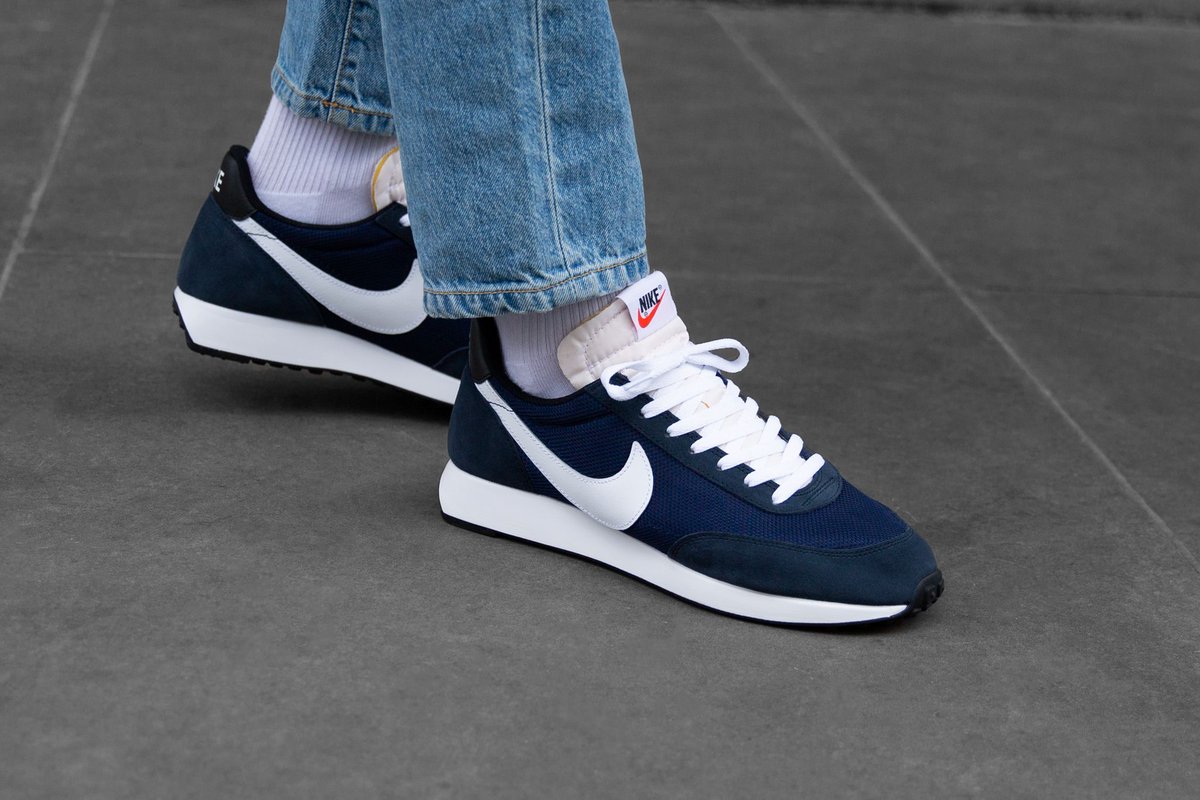 nike tailwind dark obsidian