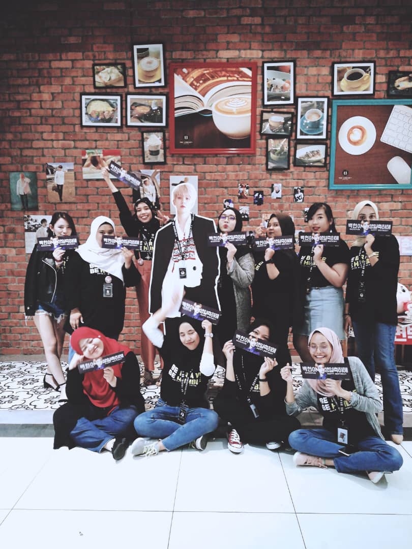hyuneenini's tweet photo. Im so glad to be in this @bbhunionmy team &amp; organizing #GetPriveWithB event together w them. Tq for accepting me in this team and lets meet in the future too! ❤
@joonjihye @Angelily95 @gloxoxo_ @baekgle_ @imtaniot @_baektohyun @AfiroFiro @bossbaekhyunee @foreverbobohu @erinexo_l https://t.co/glbcxEDHFc