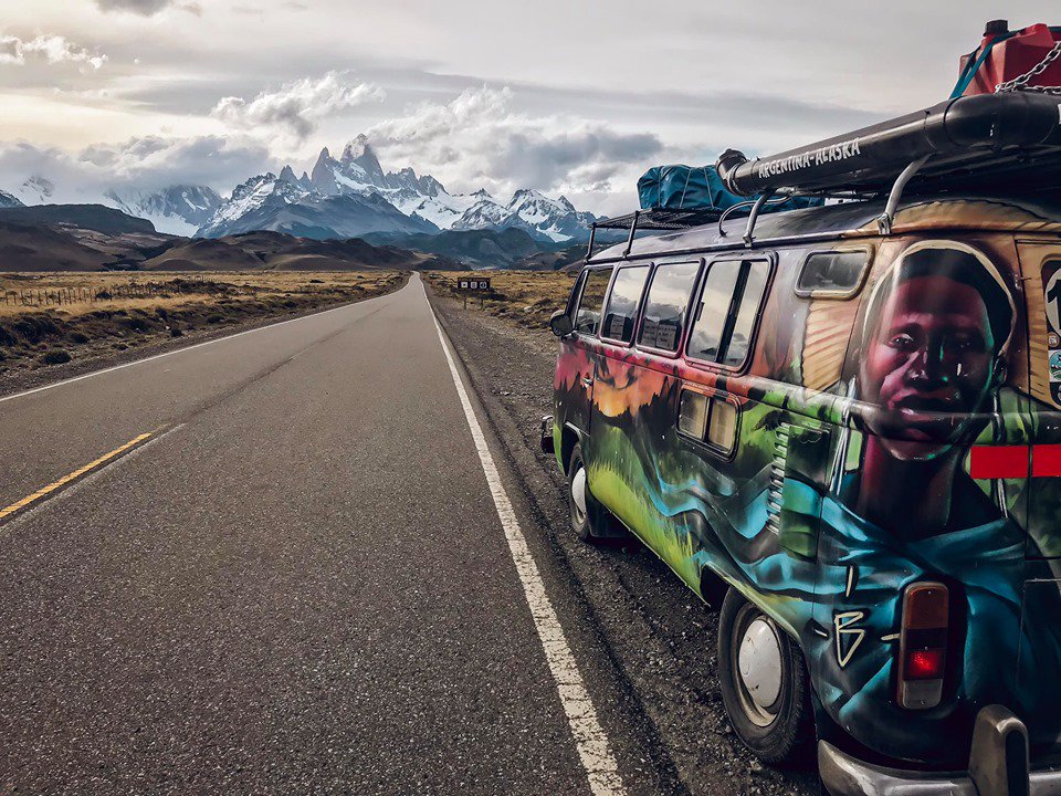 latitudturismo's tweet photo. ✅Machu Picchu 👣🎒 ⛺️
✅Ruta 40 🚵‍♂️⛺️
¿¿El mundo en una de estas?? 

#ManijaDeViaje https://t.co/PJShoIozux