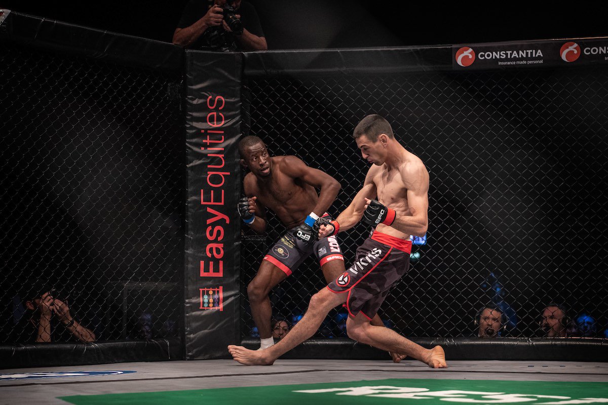 LW_Mag's tweet photo. Full results from Saturday's #EFC79 fight night: https://t.co/c1V8gVy74T
#MMA https://t.co/rsUe3ySfu2