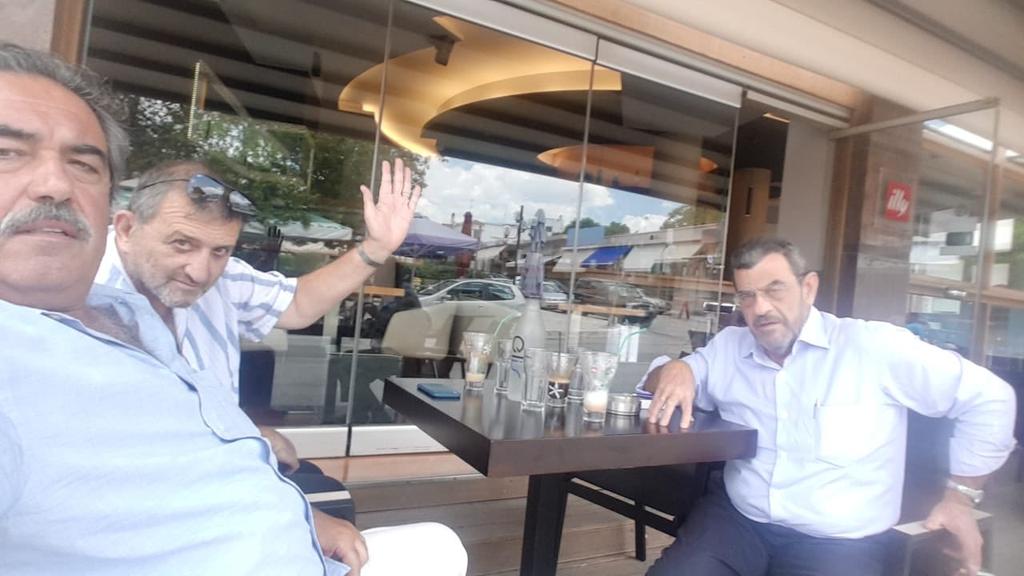 abelamundala's tweet photo. A l'intention des avocats du #FCC de #Kabila: "Si cela peut vs être utile, Mr #Stoupis m’a chargé de dire à #Katumbi qu’il n’a jamais voulu intenter un procès contre lui, Tt avait été manipulé par un avocat. Les preuves peuvent suivre si vous souhaitez établir la vérité" #Stavros https://t.co/oFIIbJqwW8