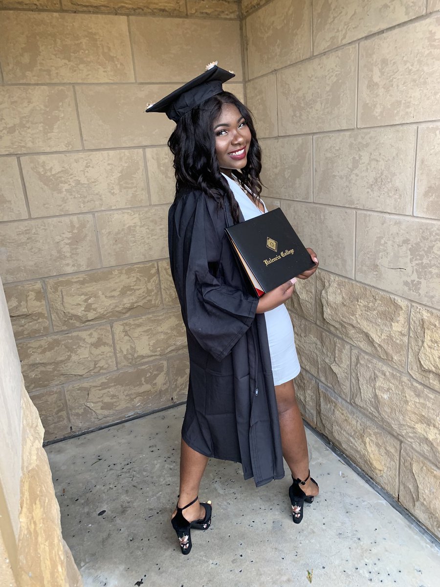 Nat-Uh-Lee🧚🏽‍♀️ tweet media