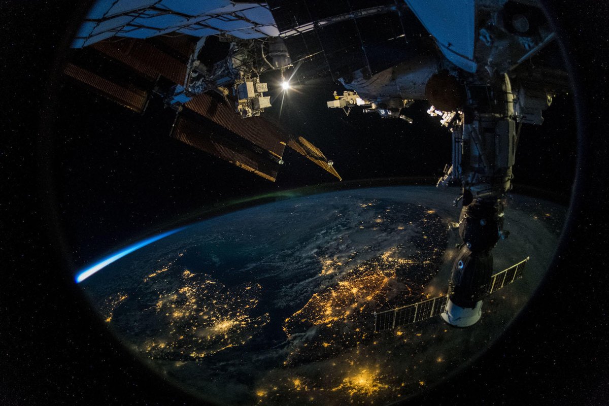 Damit auf unserem Heimatkontinent und darüber hinaus auf lange Sicht Frieden herrschen kann, brauchen wir dieses Projekt. Wir sollten es genau deshalb nicht als selbstverständlich gegeben ansehen. #Europawahl2019