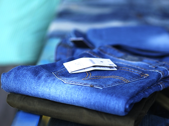 SaremcoImpex's tweet photo. SAREMCO Impex (PVT.) Ltd is the largest manufacturer and exporter of denim jeans all around the world… https://t.co/7tJOWqcKFV #DenimJeans #FabricExporter #SaremcoImpex #Denim #Fashion #Jeans https://t.co/rT0ZlbheSf