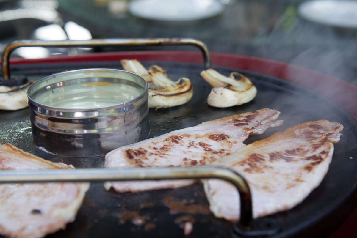 The_Firepod's tweet photo. Monday's breakfast; brought to you by The Firepod #thefirepod #breakfastonthegrill #portablegrill https://t.co/8Lq0Z8OeZB