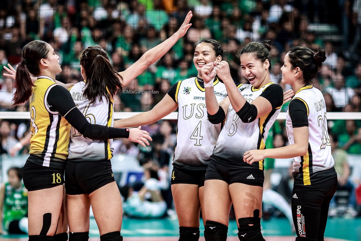 eyalaureee's tweet photo. We’re all in this together.💛 #KamiNaman  📸: @akosimikomiks https://t.co/BOvBdf0m8T