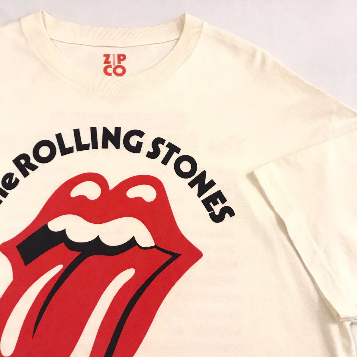 .
.
ZIPCO The ROLLING STONES 
¥3,900-
.
.
#古着屋drive #ドライブ  #奉還町 #岡山 #okayama  #90s #used #usedclothing #vintage #vintagestyle #old  #fashion #ootd #岡山古着屋 #岡山古着 #アメリカ #usa #therollngstones