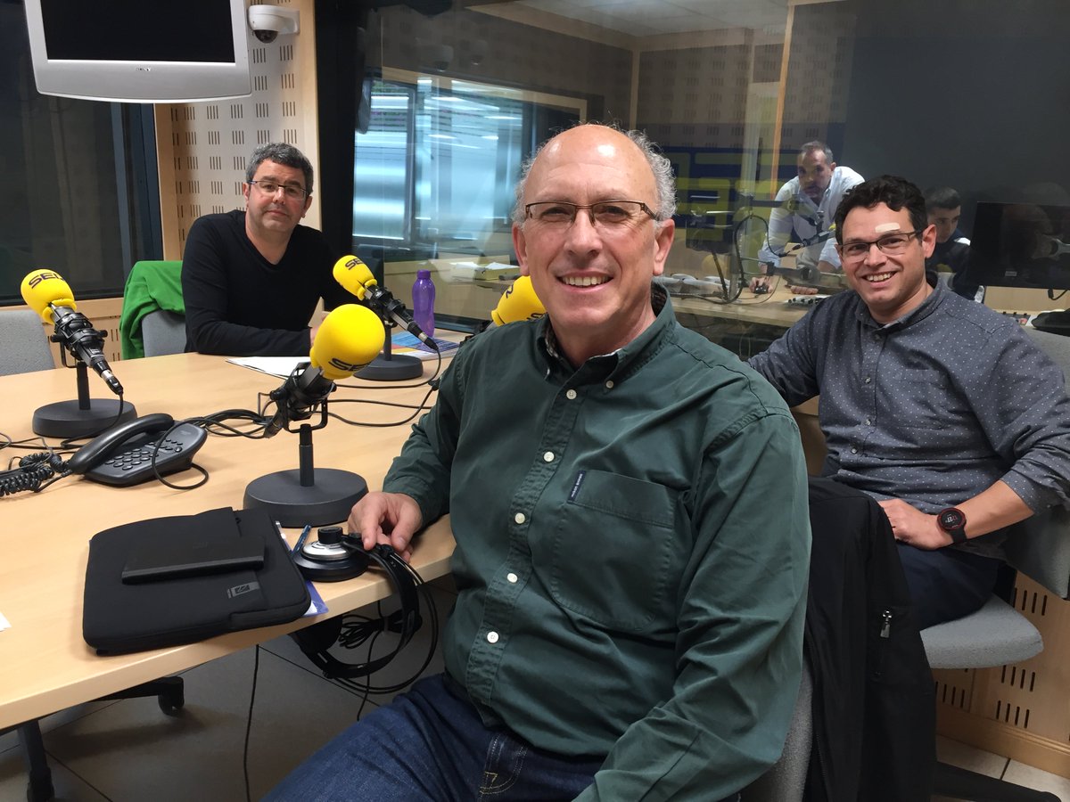 SERmallorca (@sermallorca) on Twitter photo Debate sobre educación en #HoyporHoyMallorca con Lluís Ballester <a href="/UIBuniversitat/">Universitat de les Illes Balears - UIB</a>, Montserrat Nadal <a href="/epublicSTEI/">epublicstei</a>, y Joan Ramón Xamena <a href="/adesma_fadesib/">ADESMA/FADESIB</a> Debate sobre educación en #HoyporHoyMallorca con Lluís Ballester <a href="/UIBuniversitat/">Universitat de les Illes Balears - UIB</a>, Montserrat Nadal <a href="/epublicSTEI/">epublicstei</a>, y Joan Ramón Xamena <a href="/adesma_fadesib/">ADESMA/FADESIB</a>