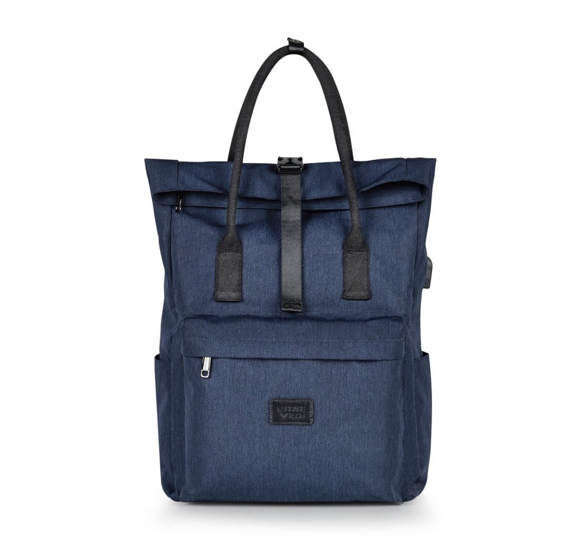 LuggageTech's tweet image. #SALE! #20PERCENTOFF (“TRAVEL20” coupon at checkout) @luggage_tech’s beautiful, stylish, high-tech #SmartBackpack in 3 colors—Silver, Navy + Charcoal with #USB port, #fasttracker and #RFID protection! LuggageTech.com