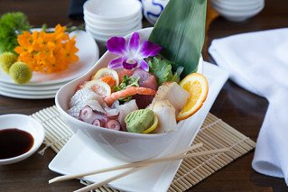 What a beautiful day for some beautiful food!  Nara opens for lunch at 11am.  Join us! Happy hour 3 to 6 daily!