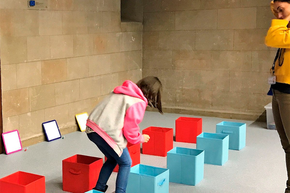 BSC_CNS's tweet photo. 🌞👦👧💻Les visites de primària que organitza el BSC al superordinador MareNostrum també estan disponibles per als 𝗖𝗮𝘀𝗮𝗹𝘀 𝗱'𝗲𝘀𝘁𝗶𝘂. Encara hi ha places disponibles. Demana la teva aquí! 👉 https://t.co/4xN1QzUPix
#SomInvestigadores https://t.co/mW7jmR4xCi