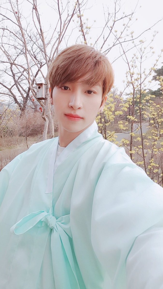 THE BOYZ (더보이즈) tweet media