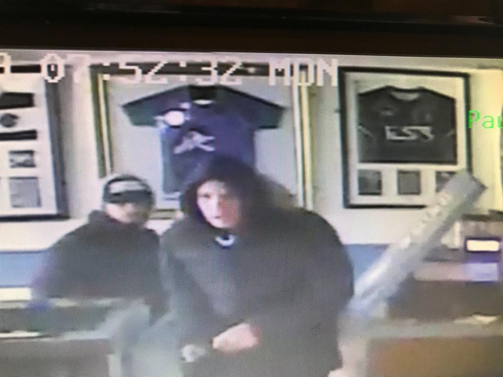 CampHillRugby's tweet image. We are sorry to report that between 7.45am and 8am this morning the Club was broken into - if anyone recognises anyone below, please contact us in the strictest confidence