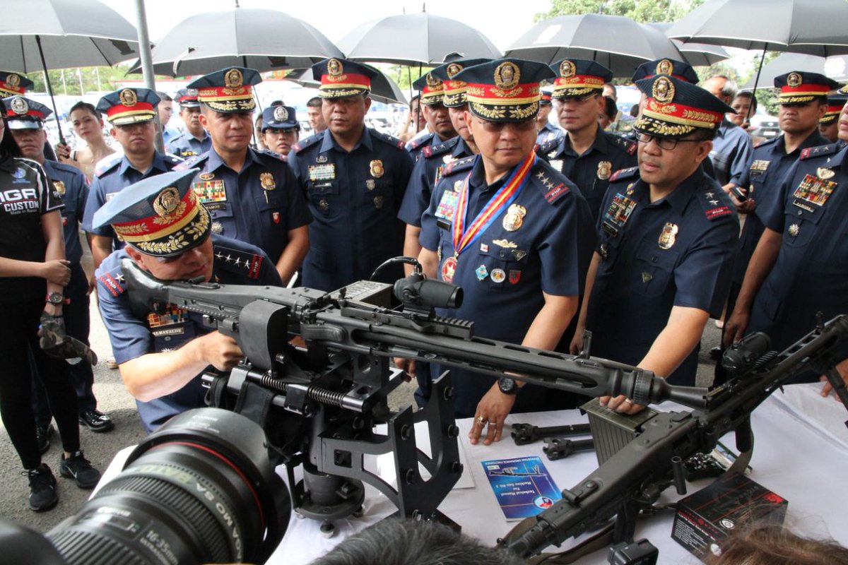 pioncrpoWeCare's tweet image. Presentation &amp;amp; Blessing of the Newly Procured PNP Equipment &amp;amp; Commissioning of Explosive Detection Dogs, and Presentation of NCRPO Accomplishments on COMELEC-imposed Gunban this morning at NCRPO Grandstand, Camp Bagong Diwa, Bicutan, Taguig City.
Read more:bit.ly/2LrDGjJ