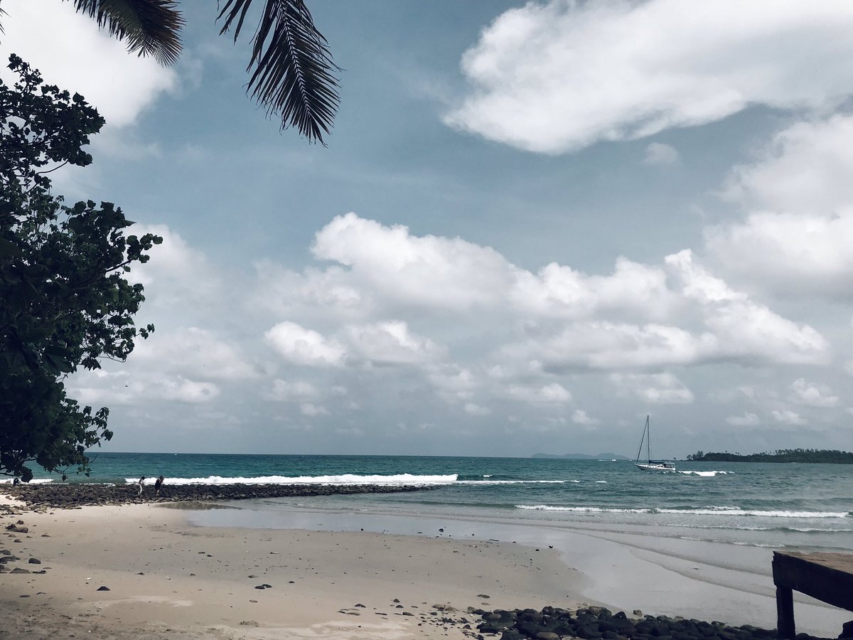 choco_Tshop's tweet photo. 🌈🌴💦#เกาะกูด 💙#kohkood #kohkud #kokut https://t.co/7mMcxm9iPI